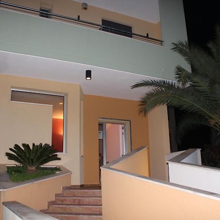 B&B Via Gallipoli Alezio Buitenkant foto